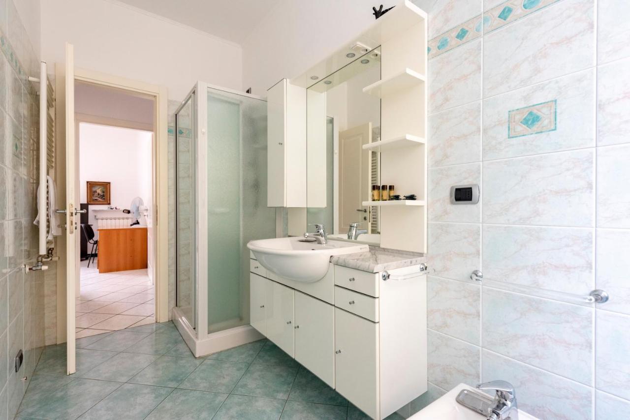 Joivy Cosy Flat With Parking In Chiavari Zewnętrze zdjęcie
